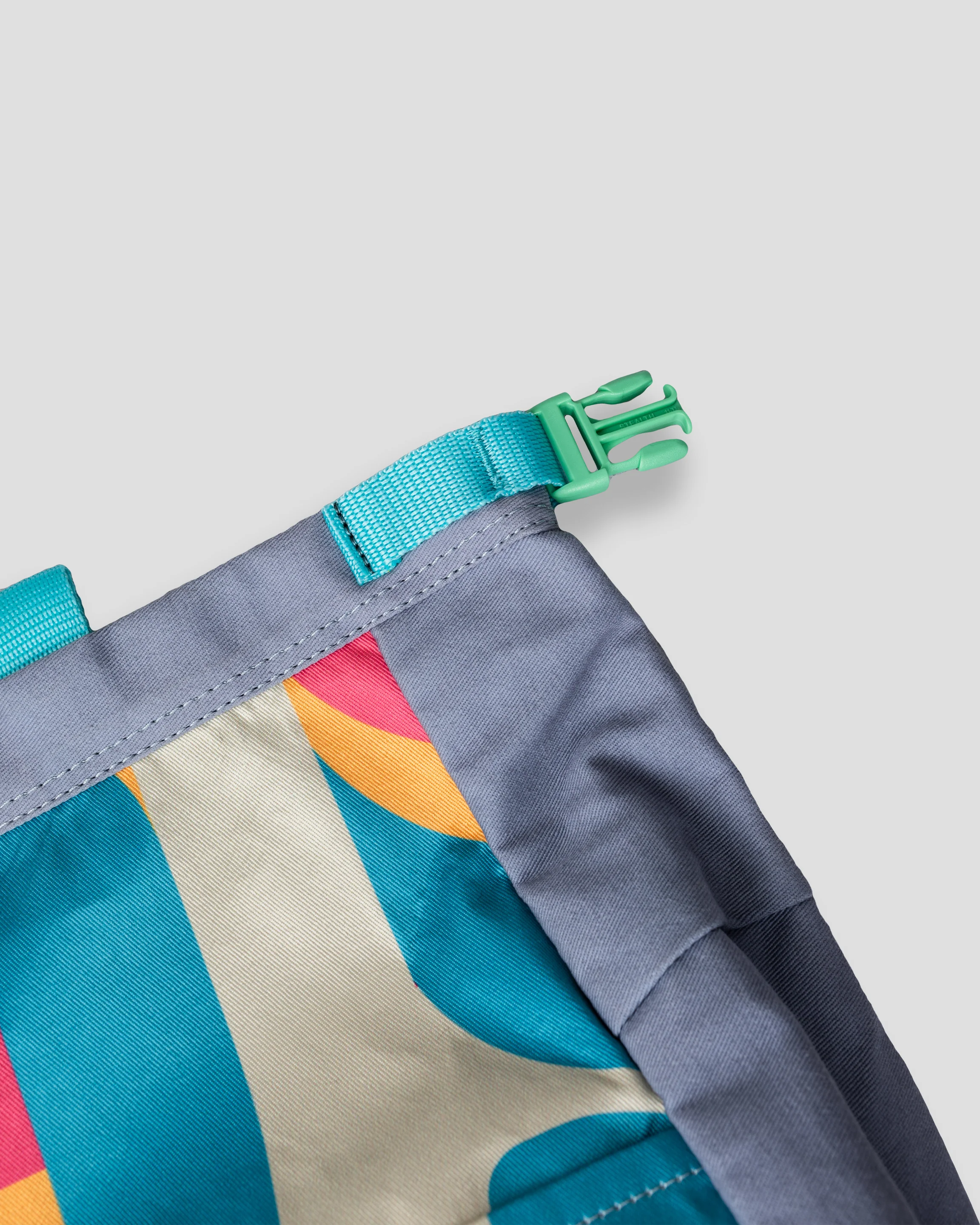 Prism Chalk Bucket - Image 6